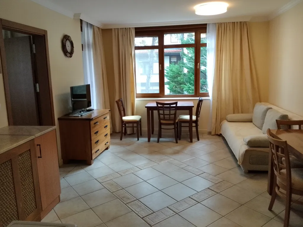 Трехкомнатный люкс в соснах у моря в Санта Марина