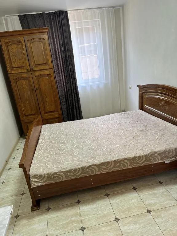 Студия в тихом районе, без комиссии, без животных