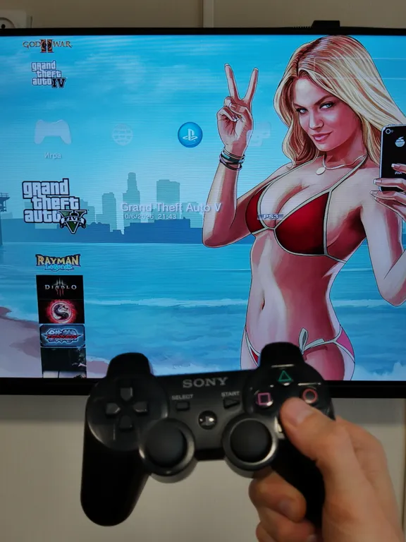 ЕВРОДВУШКА В ЦЕНТРЕ: балкон, бесконтакт, PS3, кондей, wifi, чек-лист