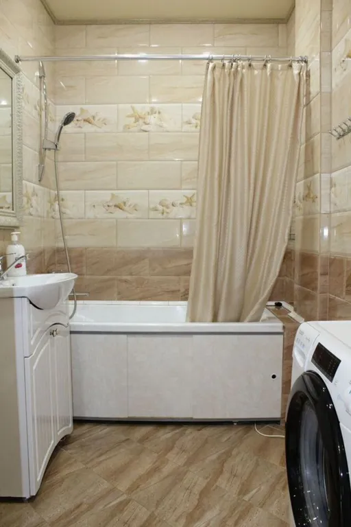 Уютнaя двухкомнaтная квартирa на пeрвом этaжe