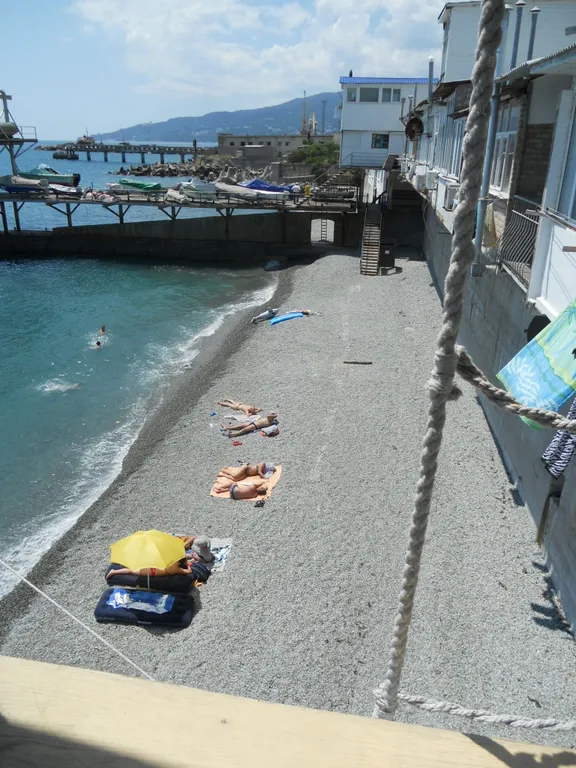Квартира Квартира Эллинг Yachta на берегу моря — Ялта