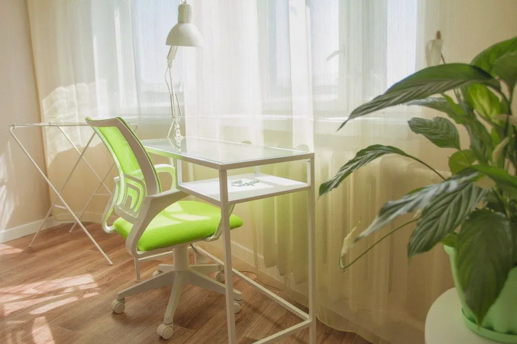 Оснащенная для отдыха и работы квартира около берега Байкала