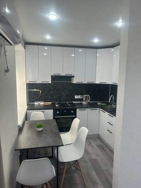 Квартира Квартира с новым ремонтом — Евпатория