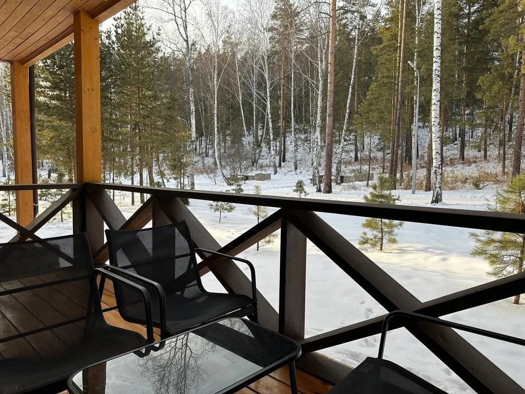 Апартаменты с видом на лес в Sunny valley