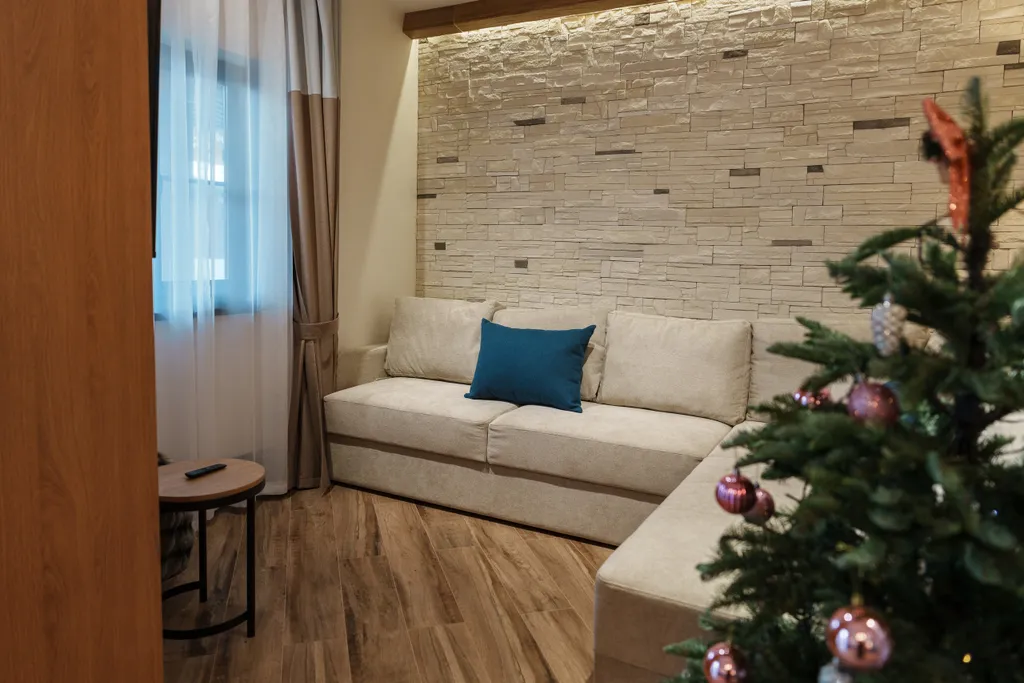 ШАЛЕ №3(1-ЭТАЖ) 70м² до 5 мест