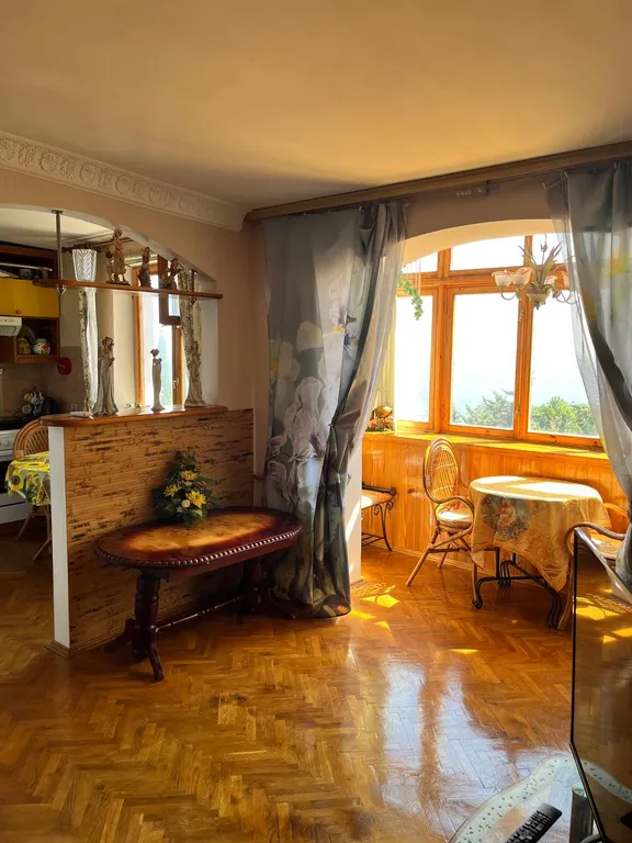 Отличная квартира рядом парк Парадиз — аренда посуточно в Партенит