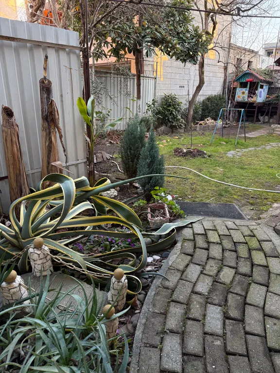 Дом под ключ в самом лучшем районе Сухума