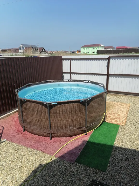 Домик на берегу Азовского моря