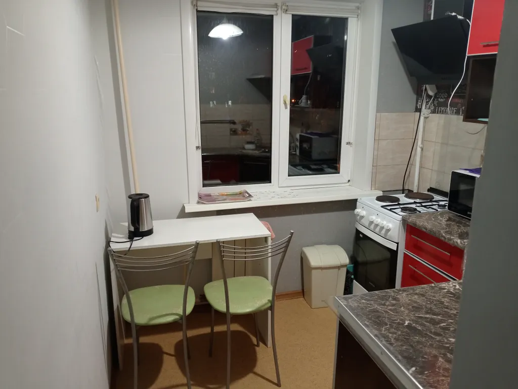 Комфортная двухкомнатная квартира рядом с центром