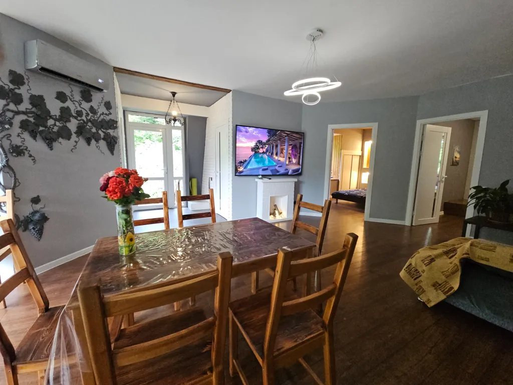 Коттедж Мансардный этаж с видом на лес вокруг — Сочи