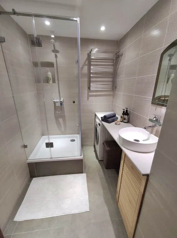 Квартира рядом с Крокус и Вегас