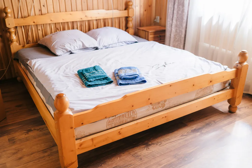 Дом в лесу в русском стиле