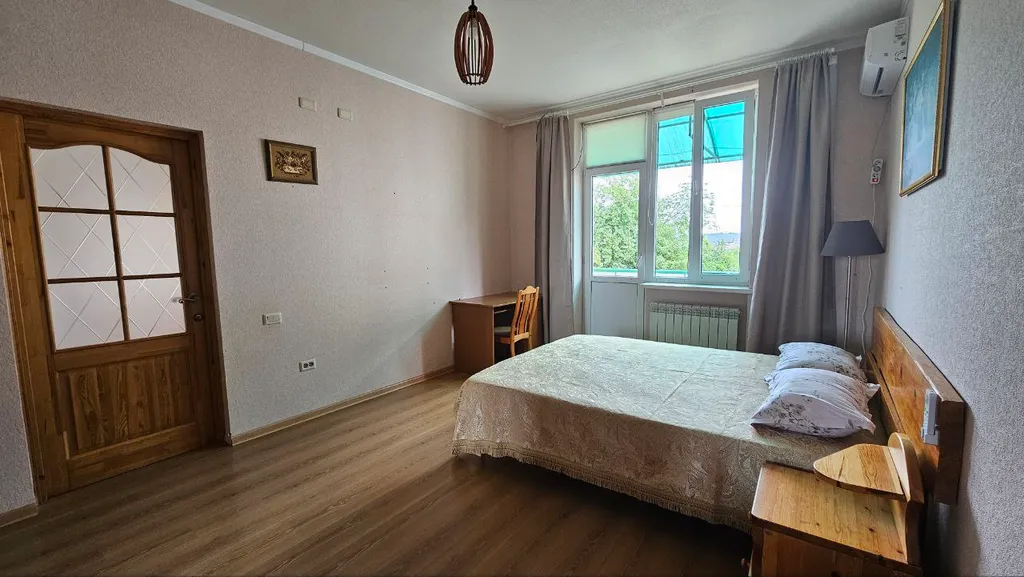 Тихий уютный дом на участке