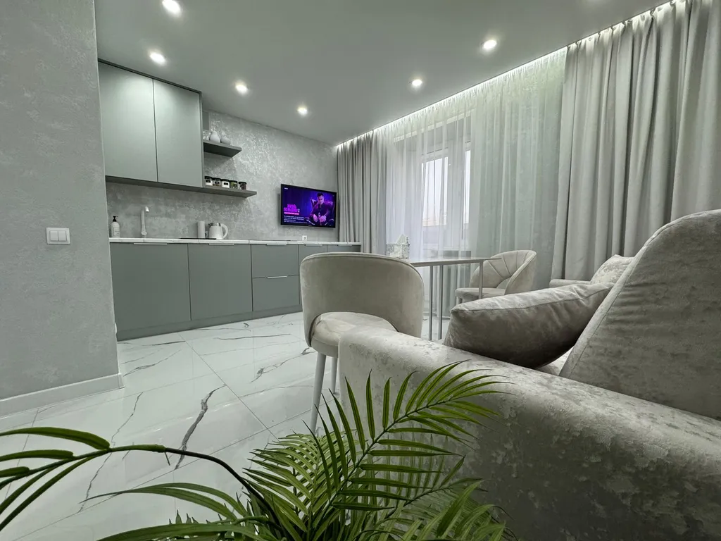 Свежая квартира — аренда посуточно в Киров