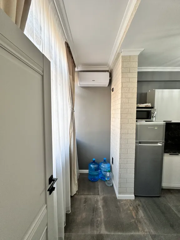 Уютная квартира в сердце города с видом на море и горы