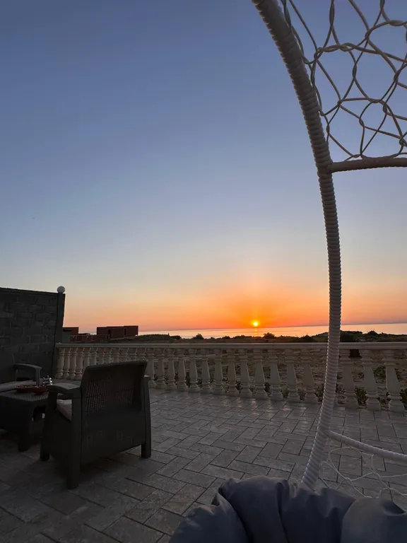 Дом с видом на море