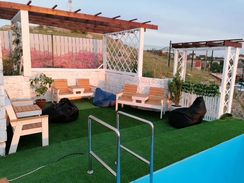 Дом с бассейном на Азовском море Виноград