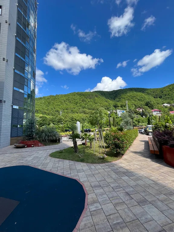 Дизайнерская квартира в доме бизнес класса с бассейном на крыше