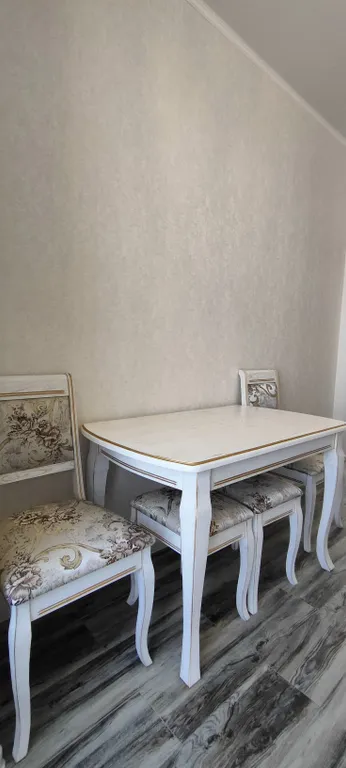 Новая двухкомнатная квартира район между ЖД вокзалом и центром