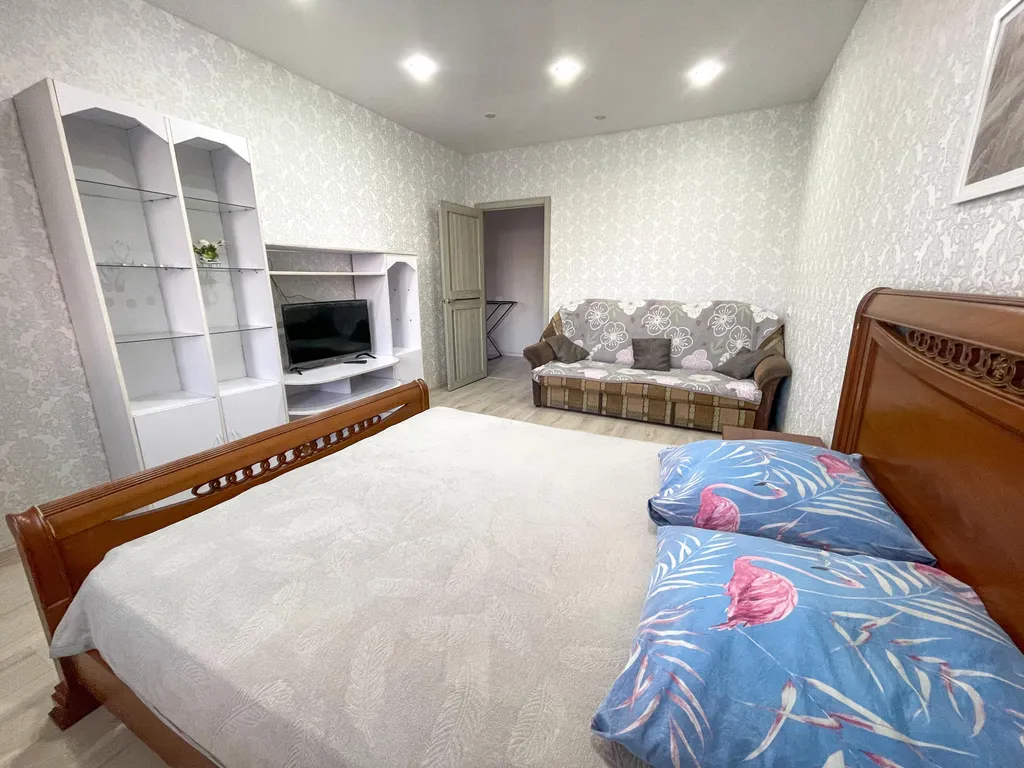 Квартира в новом доме в центре