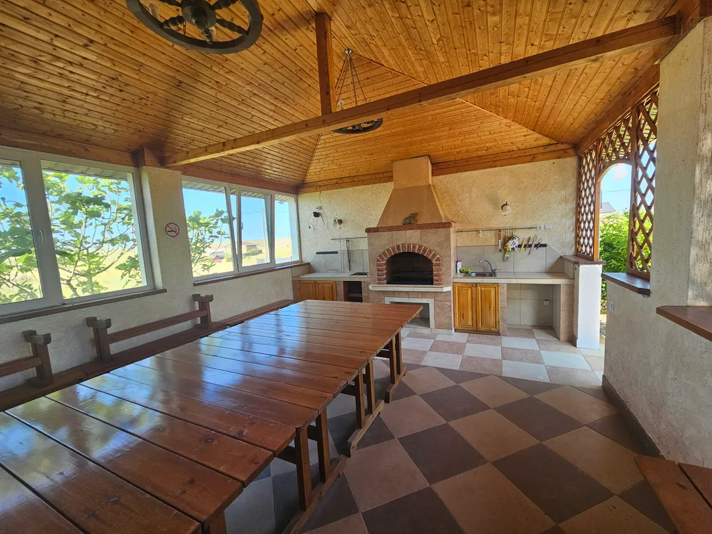 Квартира Квартира Студия в 5 минутах до моря — Новоотрадное