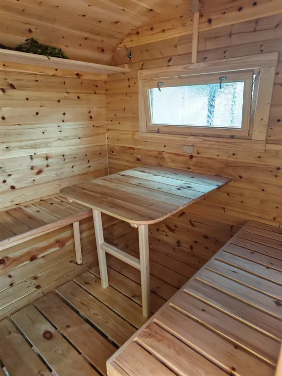 Домик в предгорье горы "50 лет"