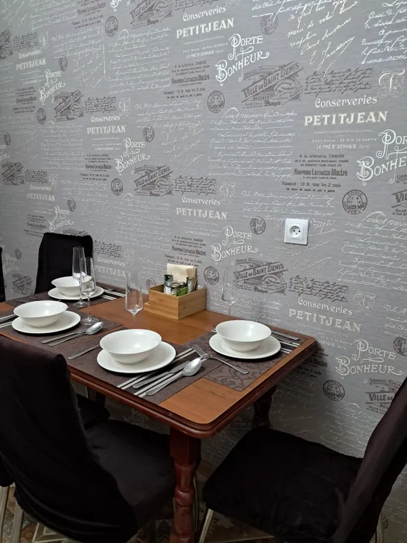 Квартира Уютная комфортабельная 3-комнатная квартира — Адлер