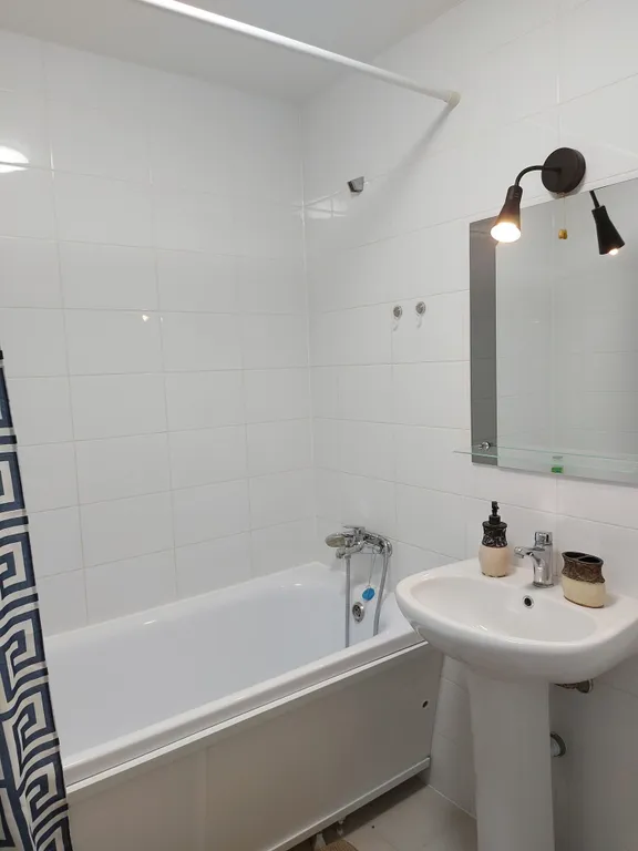 6-комнатный Дом