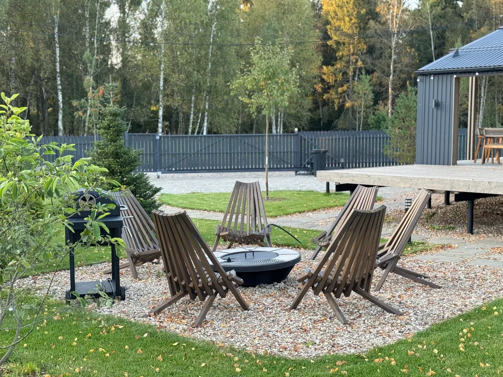 Уютный загородный дом в тишине