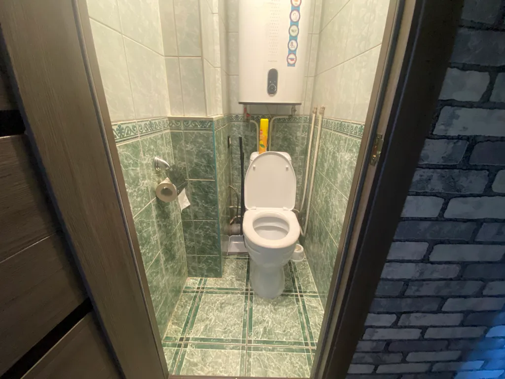 2-комнатная квартира с балконом и видом на город и залив