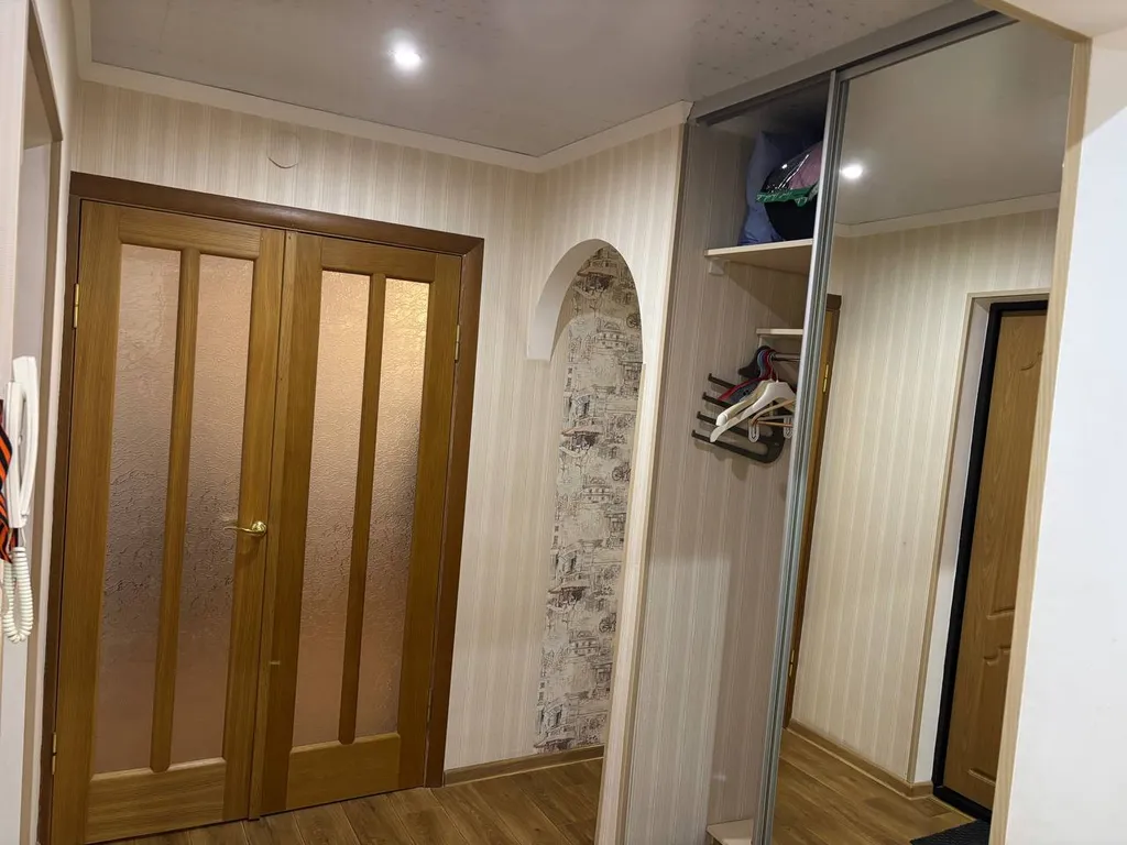 Квартира 2-комнатная Квартира — Евпатория