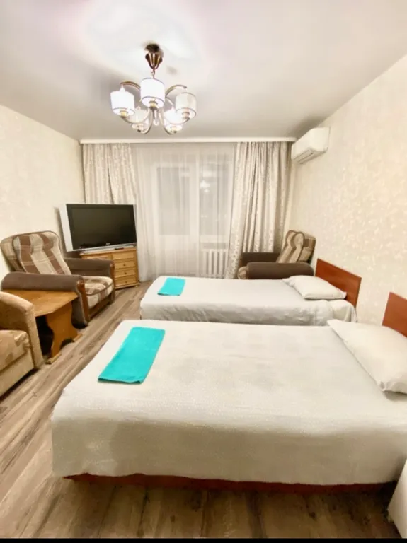 Квартира Двухместный номер с отдельными кроватями возле метро Немига — аренда посуточно в Минск