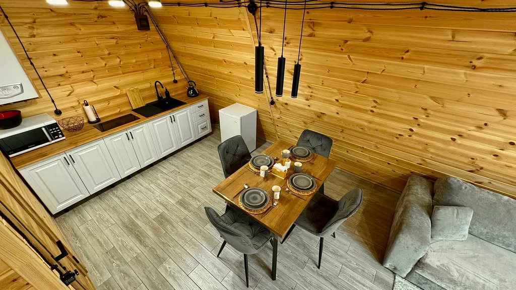 Уютный домик с панорамным видом на горы