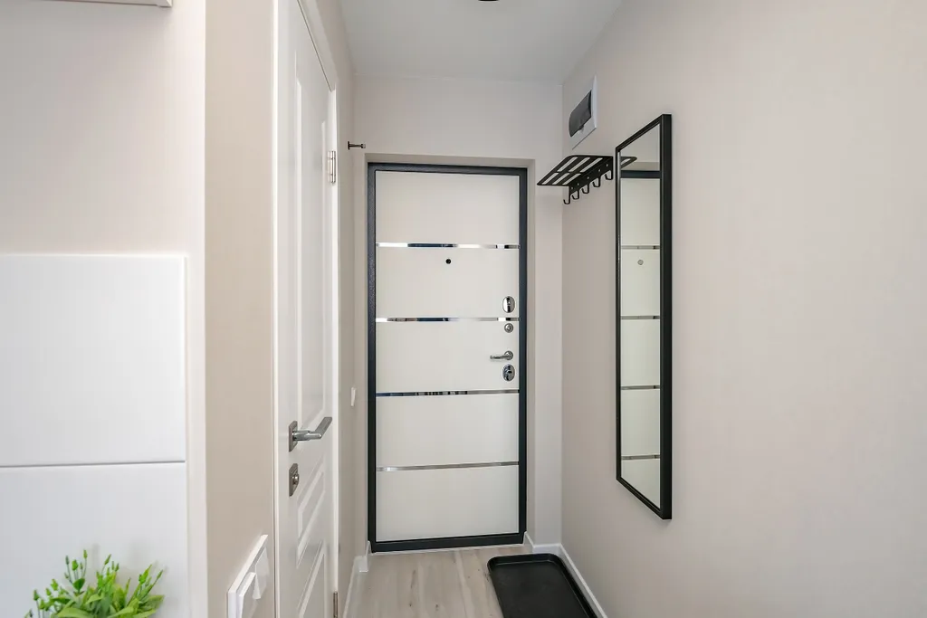 Современная студия с новым ремонтом