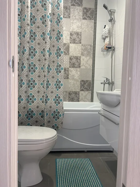 2к квартира с видом на бассейн ЖК «Кипарис»