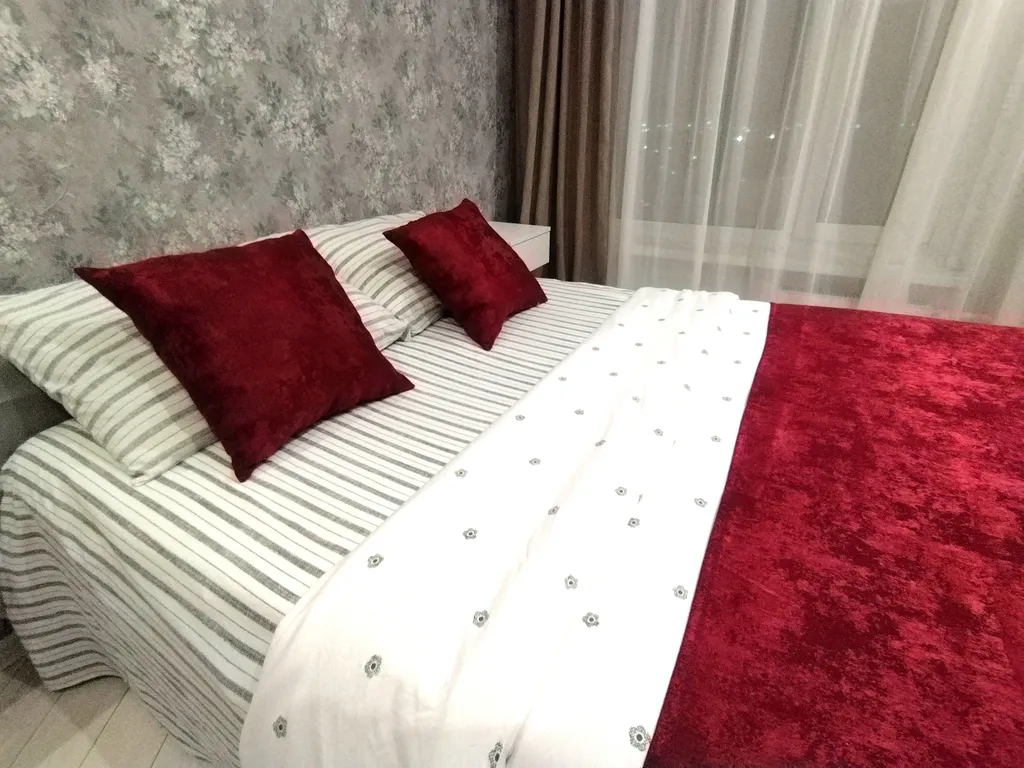 Квартира Двухкомнатная квартира с видом на город в 7 минутах езды от Кремля — Великий Новгород