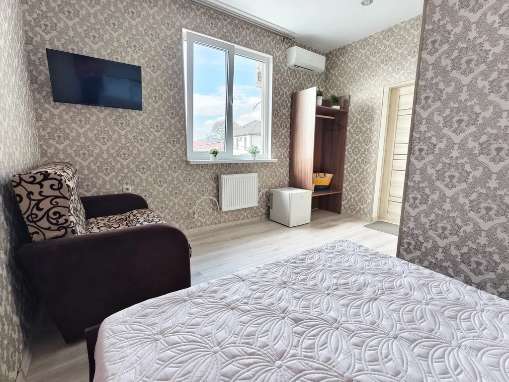 Квартира Трехместный номер стандарт для семейного отдыха — аренда посуточно в Кабардинка