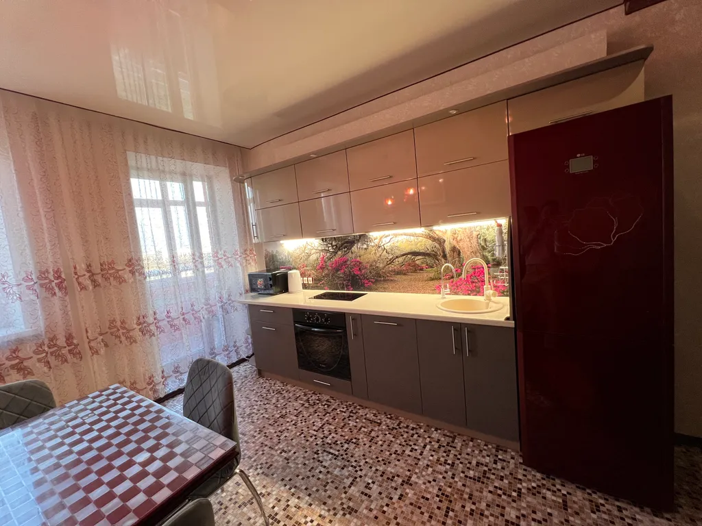 Элитная 3-комнатная квартира в новом доме