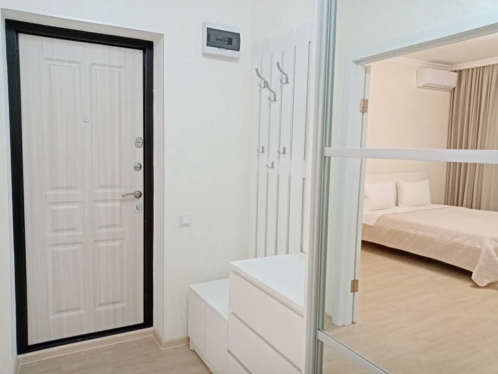 Квартира 1-комнатная квартира в новом доме — Элиста