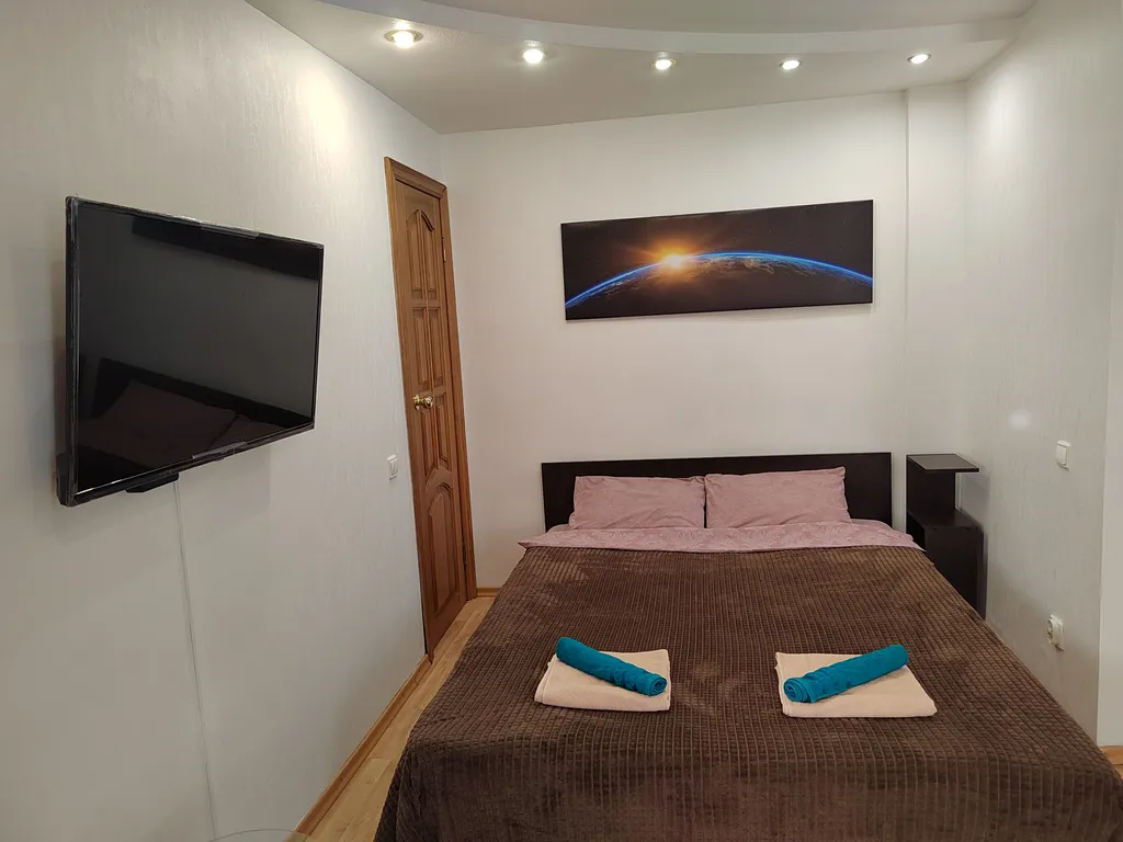 Просторная студийного плана двушка на Пяти Углах