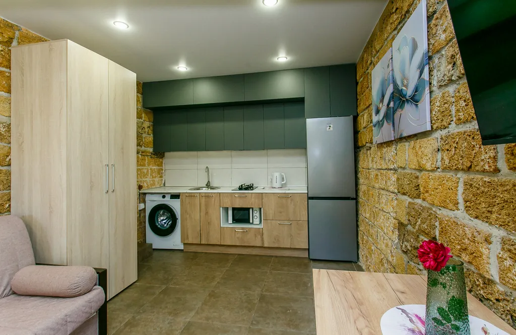 Квартира Комфортные апартаменты-студия — Адлер