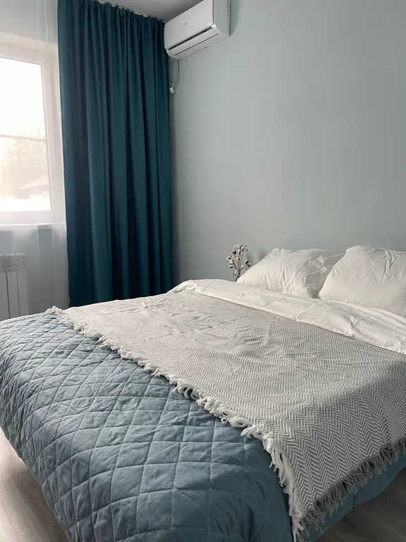 Дом с бассейном, баней и чаном