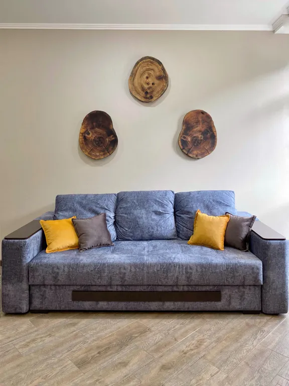 Евродвухкомнатный апартамент с балконом и видом на пик Аибга