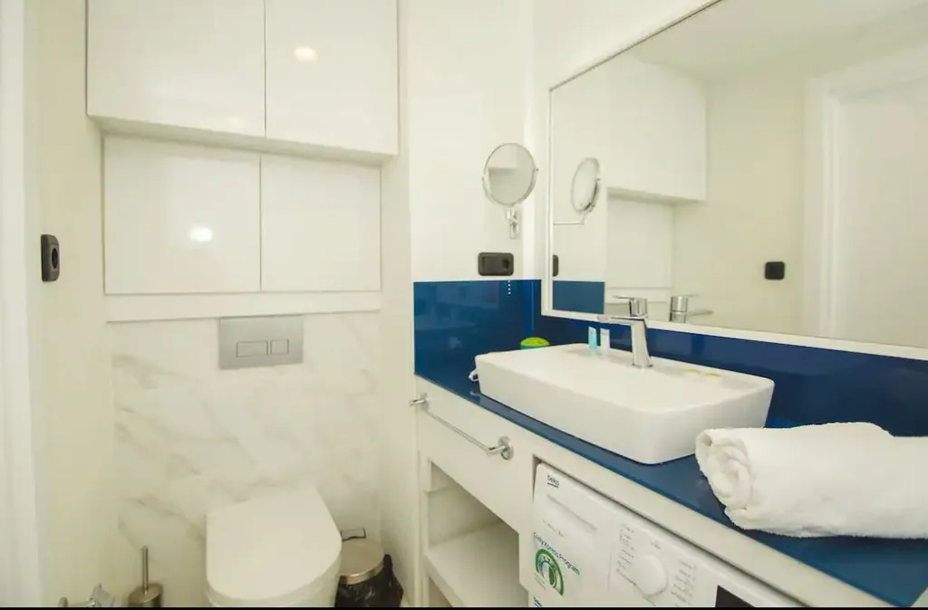 Orbi City View 22-25