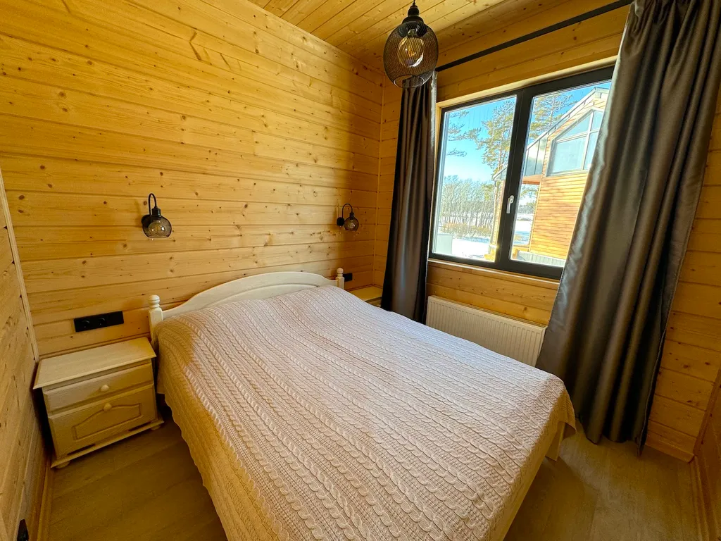 Домик на озере Ихоярви (дом №4)