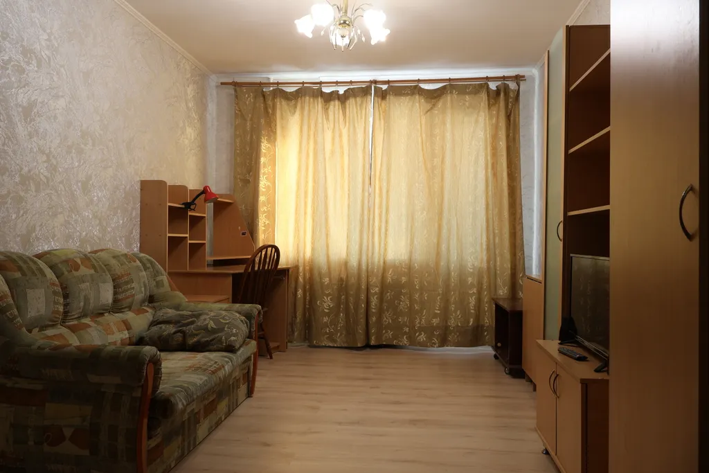 Уютная просторная квартира в спокойном районе — аренда посуточно в Петрозаводск