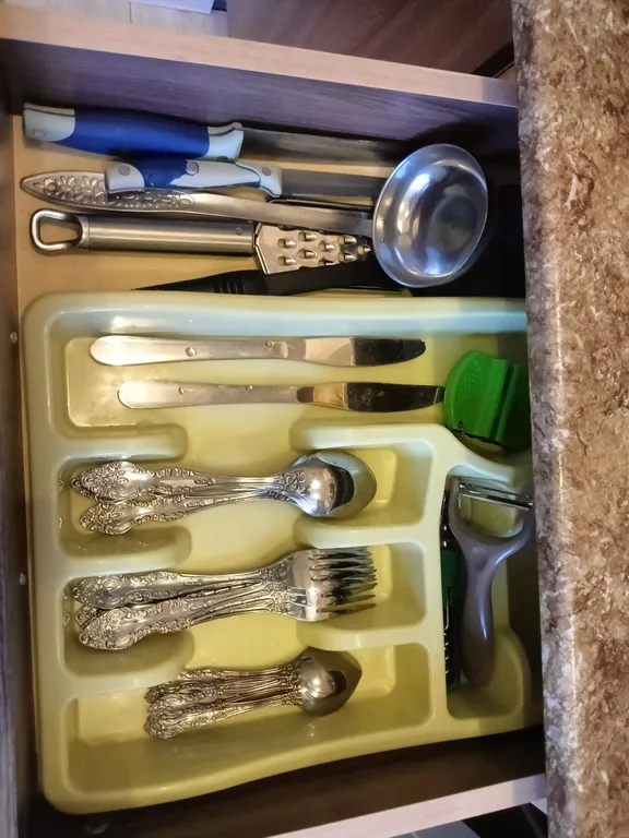 Двухкомнатная квартира рядом с вокзалом, аэропортом