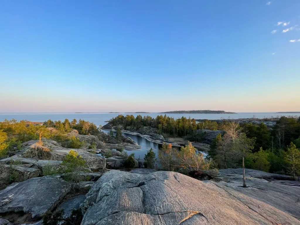Новый большой дом,для тихого семейного отдыха в Карелии