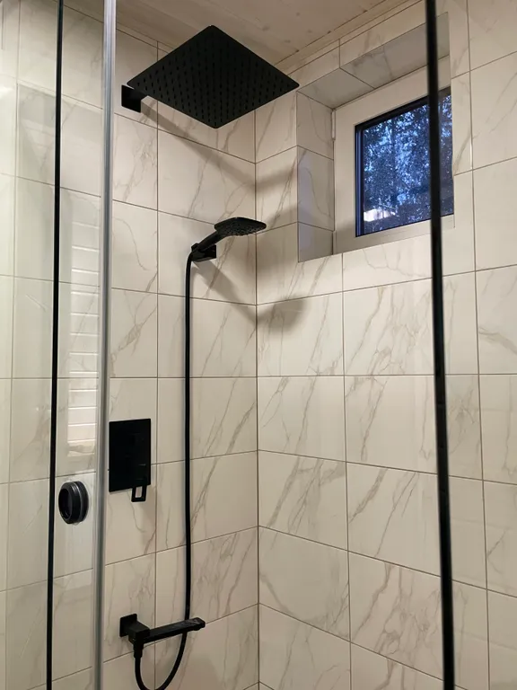 Коттедж Уютный треугольный дом с банным чаном на берегу Клязьмы — Павловский Посад