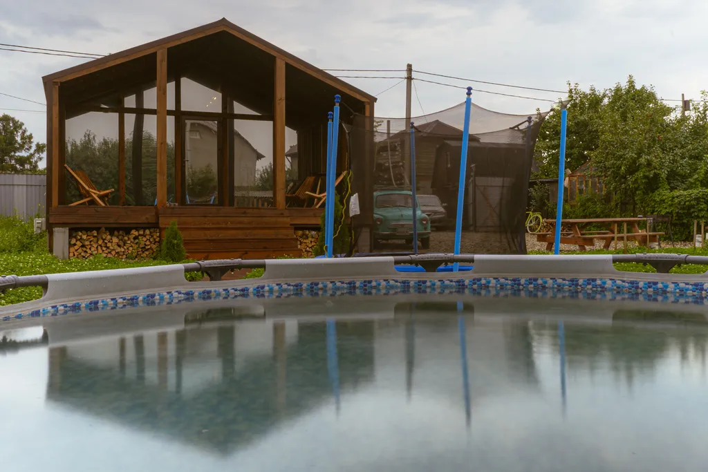 Уютный коттедж в черте города